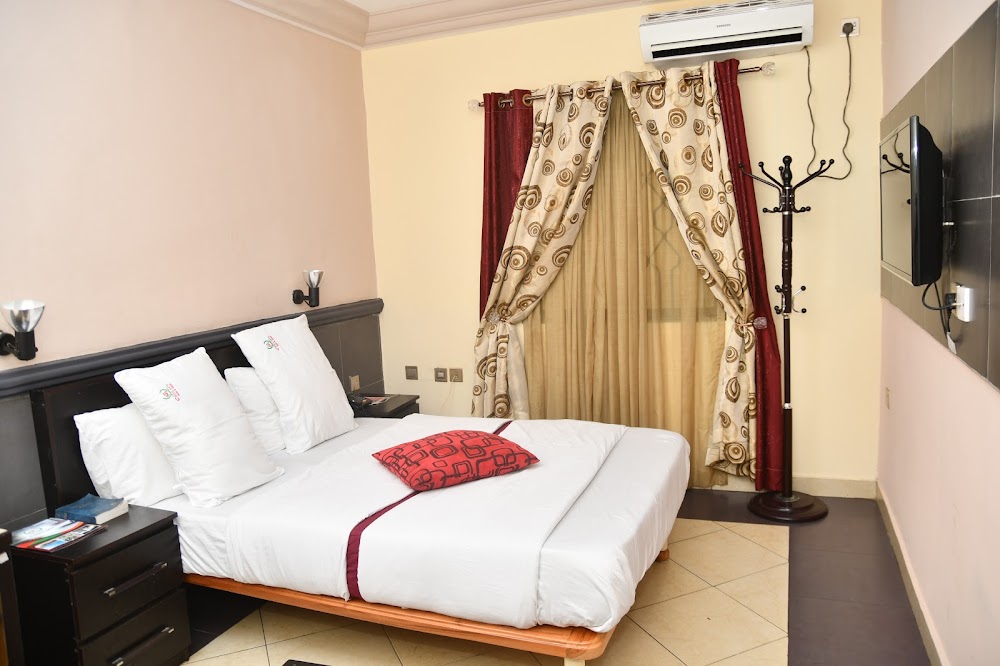 Choice Gate Hotel and Suites photo 3